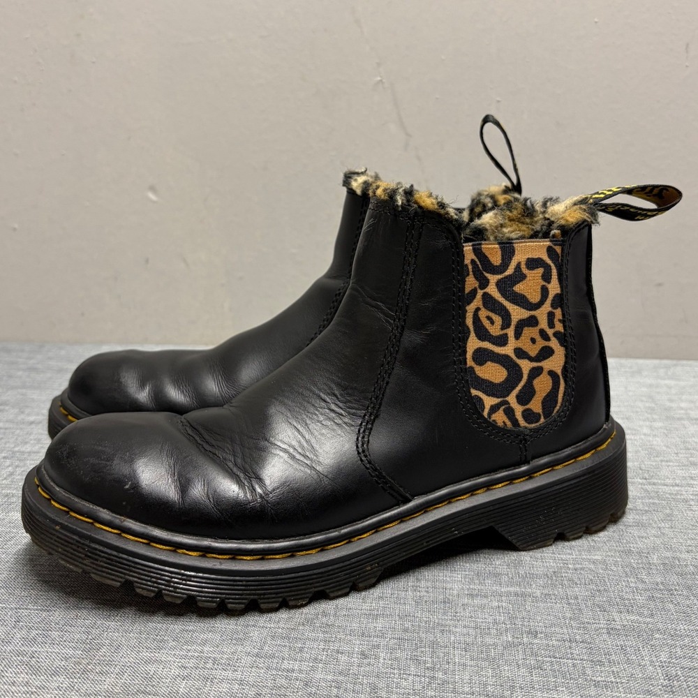 Dr. Martens 2976 Leonore Leo Kids Size 2 Black Leather Leopard Chelsea Boots